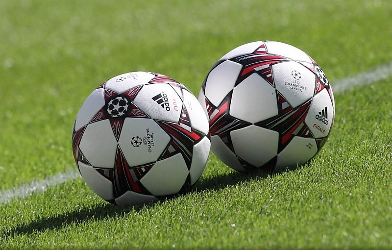 Tribunal de Justiça condena regras da FIFA e UEFA sobre autorização prévia de competições alternativas tais como a Super Liga Europeia